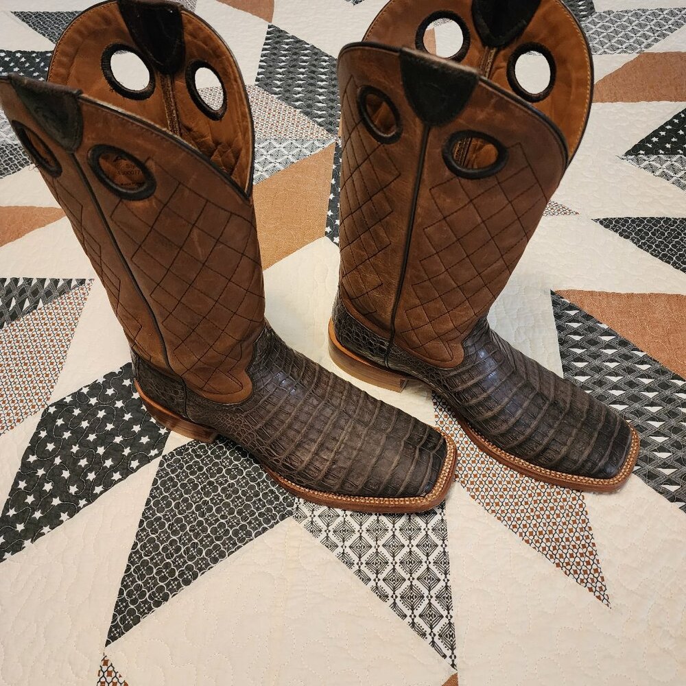 Ariat Men's Relentless Winner's Circle Chocolate Caiman Belly Western Boots 12D